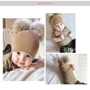 Joli bonnet bébé à double pompon